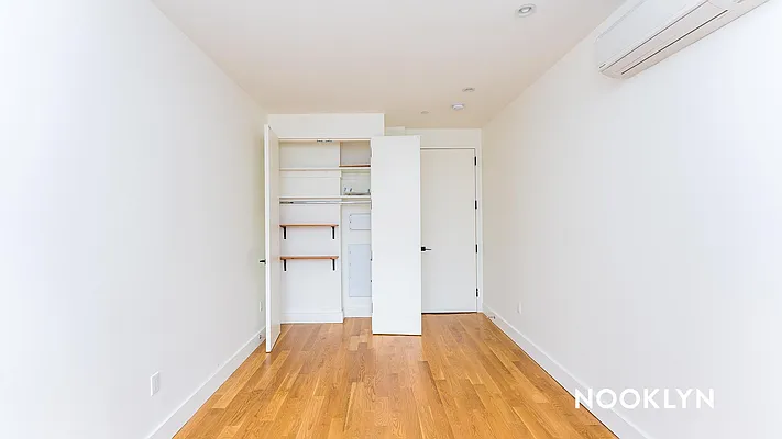 Rented by Nooklyn NYC LLC | media 16