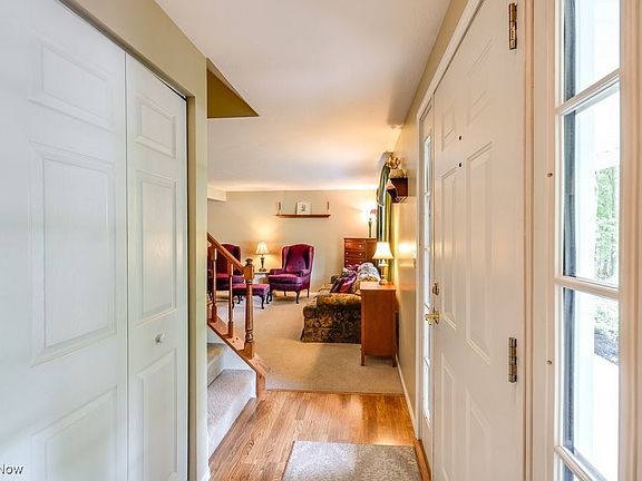 3rd image of 1630 Woodland Ct