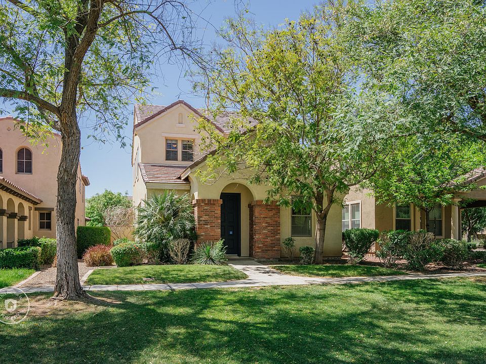 1st image of 15368 W Dahlia Dr