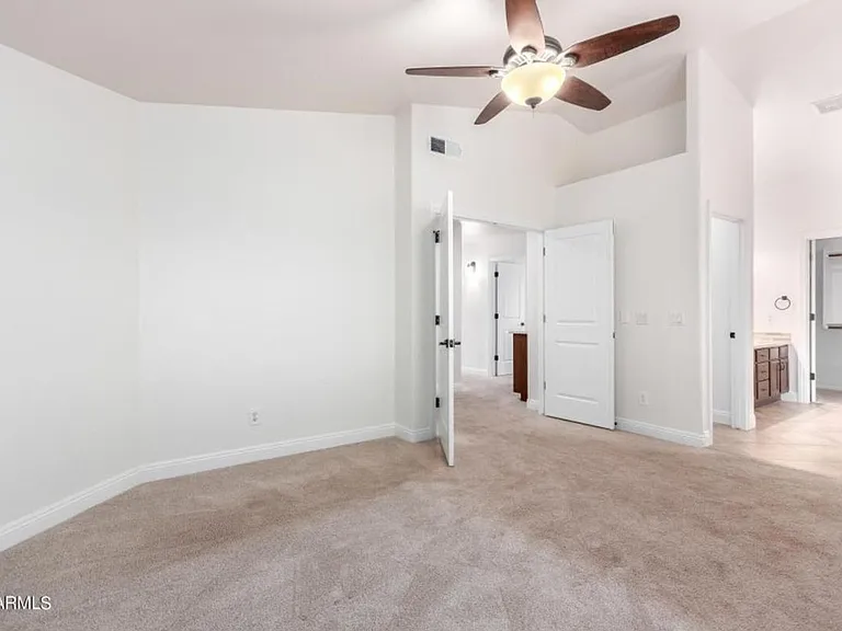 7217 W Crest Ln — Photo 18