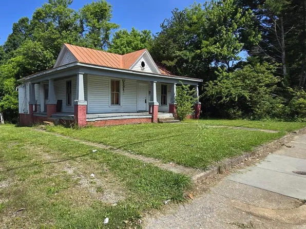 1417 N Main St, Danville, VA 24540