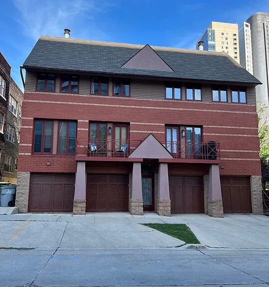 904 N Cass St — Photo 1