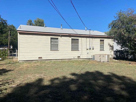 5th image of 704 W Emporia Ave