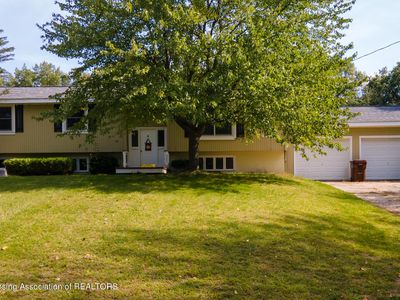 7420 E Victoria Dr, Laingsburg, MI, 48848