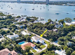 1521 N Lake Way, Palm Beach, FL 33480