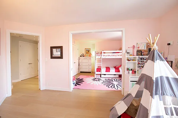 Rented by Yoram Adin, LREB | media 12