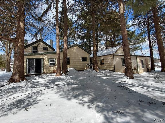 4th image of 8114 Salt Springs Rd