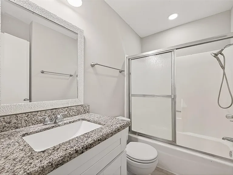 927 Comstock Springs Dr — Photo 9
