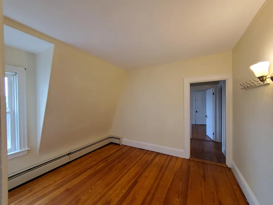 3 Doane Ave #3