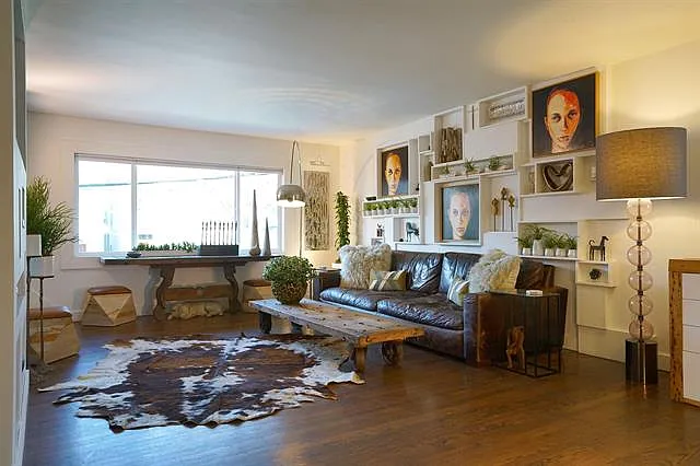 3 bed, 2400 sqft, $6,250 — Photo 1