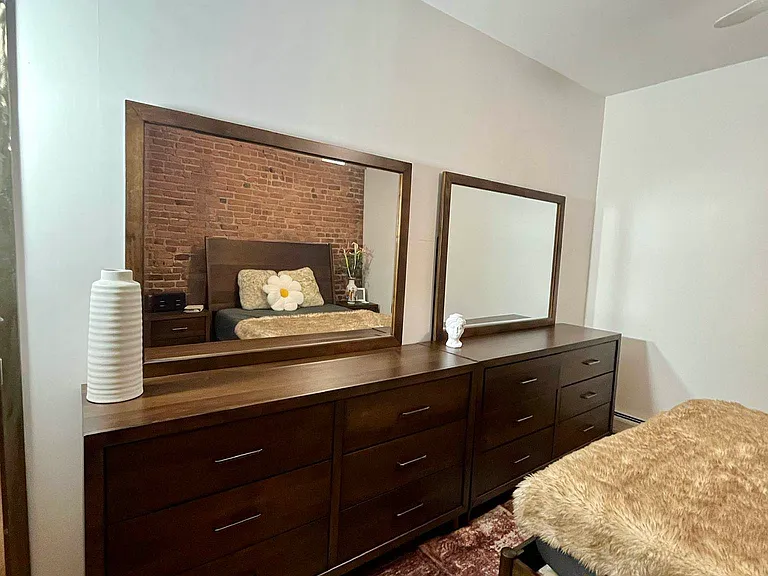 425 Keap St #4A — Photo 14
