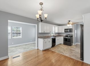 42 Warren St, Rossville, GA 30741
