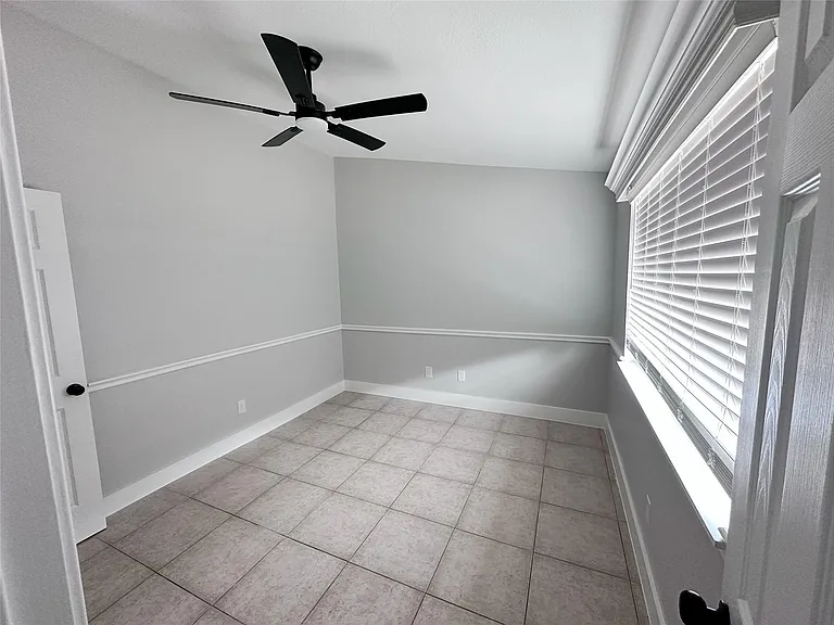 2324 Peppermill Rd — Photo 17