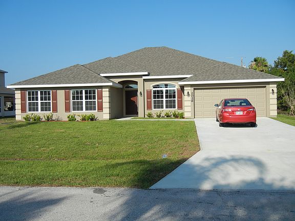 3rd image of 2026 SW Scorpio Ln