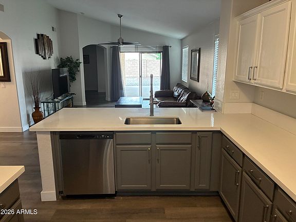 5th image of 4634 W FREMONT Road