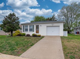 15 Palmetto Poin, Toms River, NJ 08757
