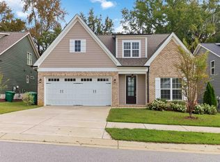 2929 High Plains Dr, Fuquay Varina, NC 27526
