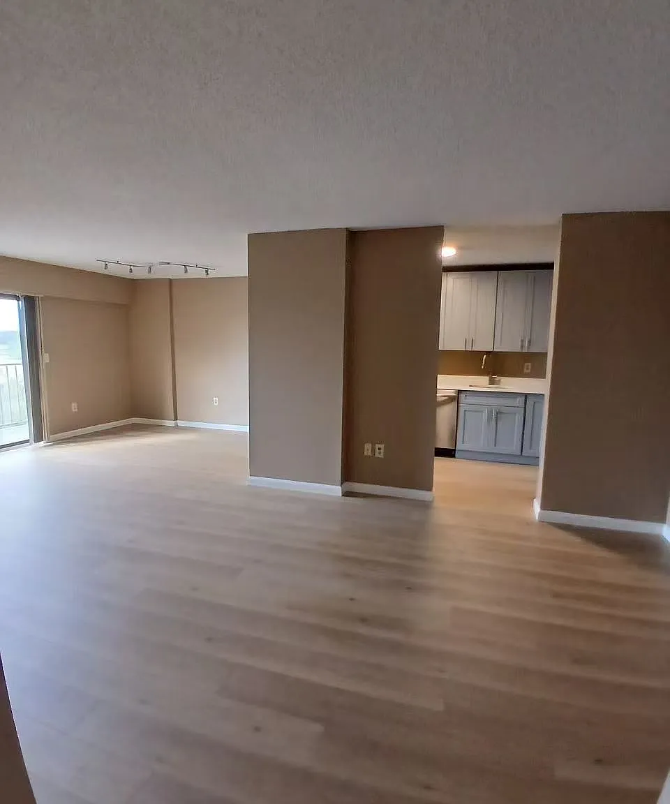 1 bed, 756 sqft, $1,980 — Photo 1