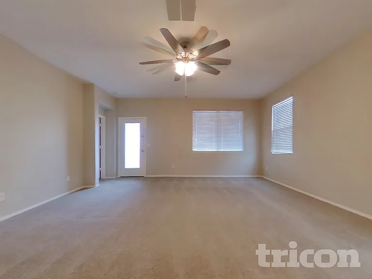 3712 N 310th Ln — Photo 2
