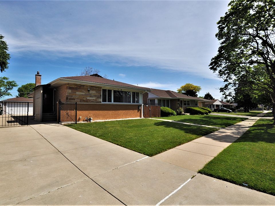 1st image of 7226 W Conrad Ave