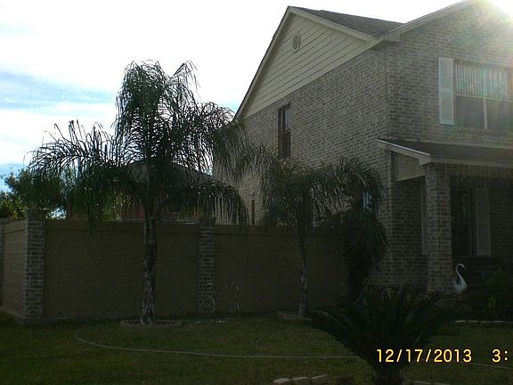 2nd image of 2901 Burnet Dr