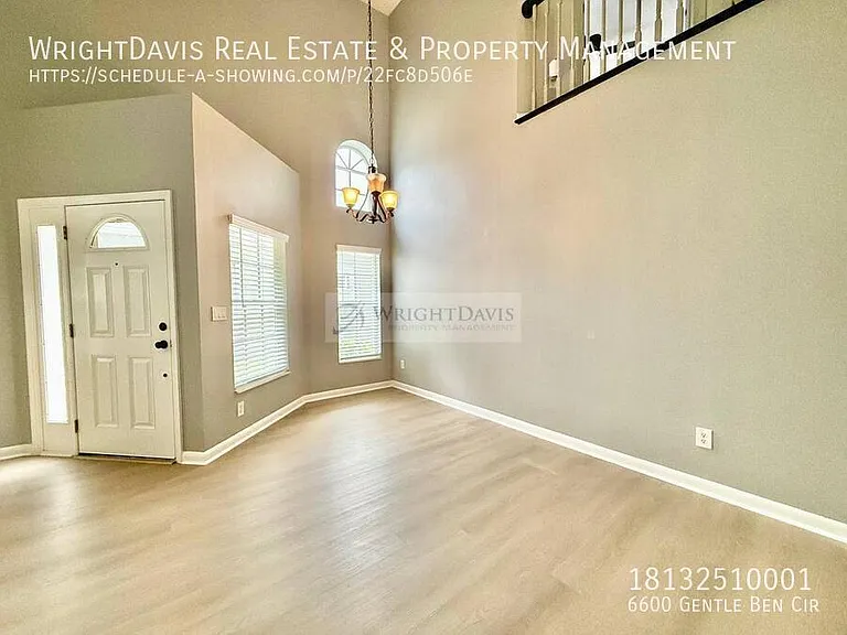 6600 Gentle Ben Cir — Photo 7