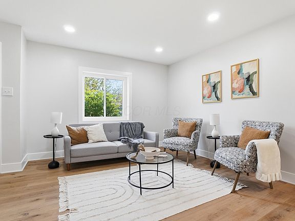 5th image of 2433 Lindsay Rd