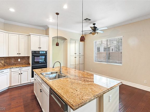 5th image of 7736 Villa Andrade Ave