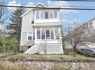 42 Mendelssohn St, Roslindale, MA 02131