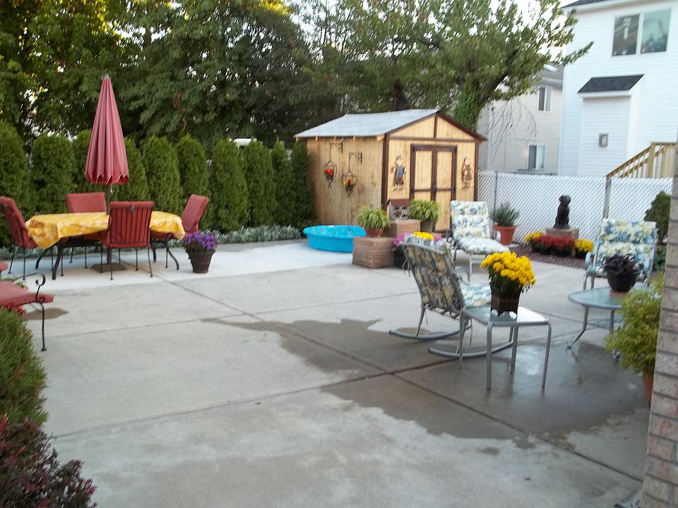 2nd image of 1026 Arden Ave