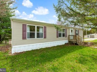 2728 Schell Ln, Red Lion, PA 17356