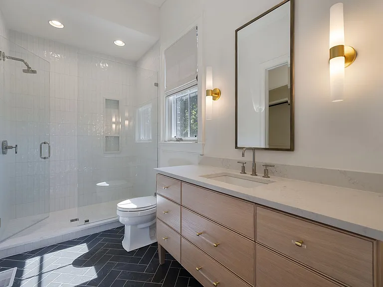 7212 Shagbark Ln — Photo 18