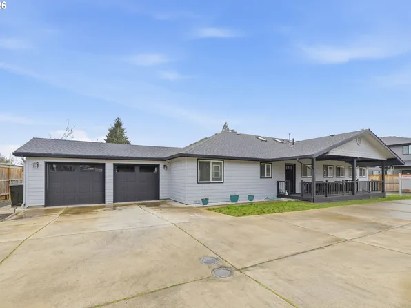 1271 Arcadia Dr, Eugene, OR 97401