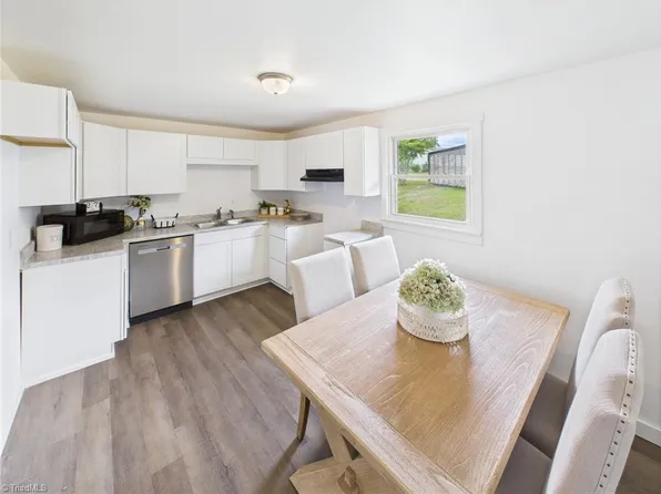 120 Hepler Rd, Taylorsville, NC 28681