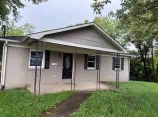 100 Ridgeway Dr, Lancaster, KY 40444