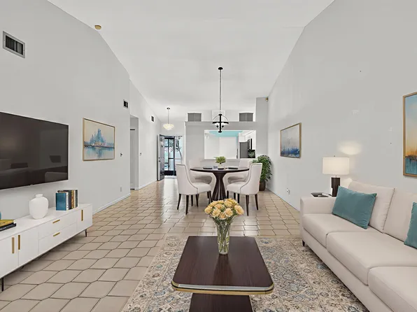 5477 Atlantic Palm Court #B, Boynton Beach, FL 33437