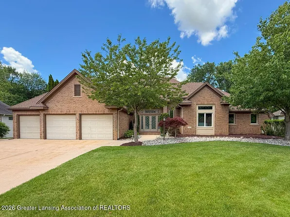 404 W Spring Meadows Ln, Dewitt, MI 48820