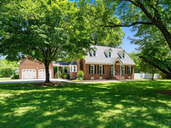 2417 Ridgeford Ct, Fuquay Varina, NC 27526