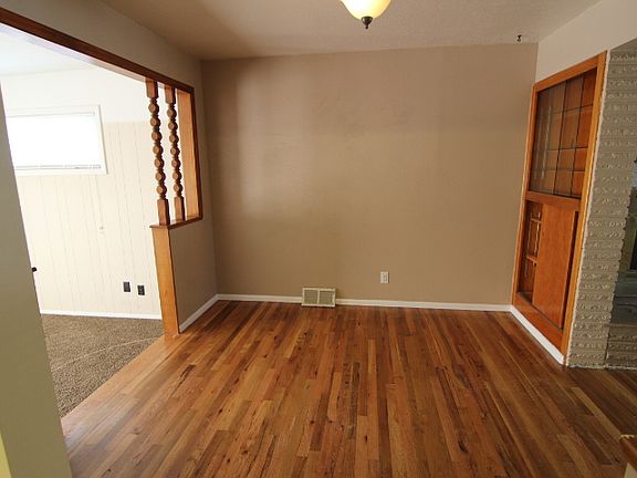 5th image of 1485 Ponderosa Dr