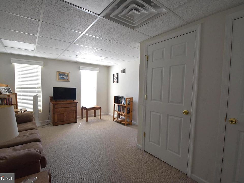 2nd image of 306 E Cecil Ave APT 7
