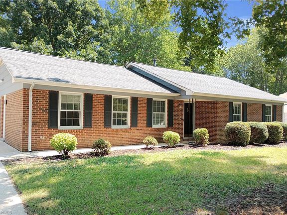 2nd image of 5216 Lawndale Dr