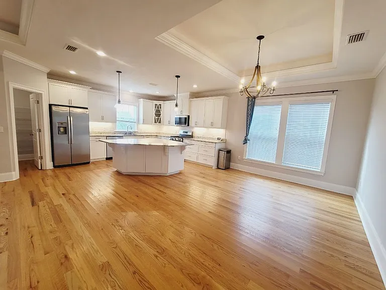 2385 Sweet Valley Hts — Photo 11