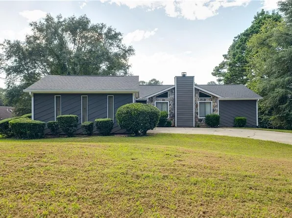 3503 Valley Oaks Rd, Lithonia, GA 30038