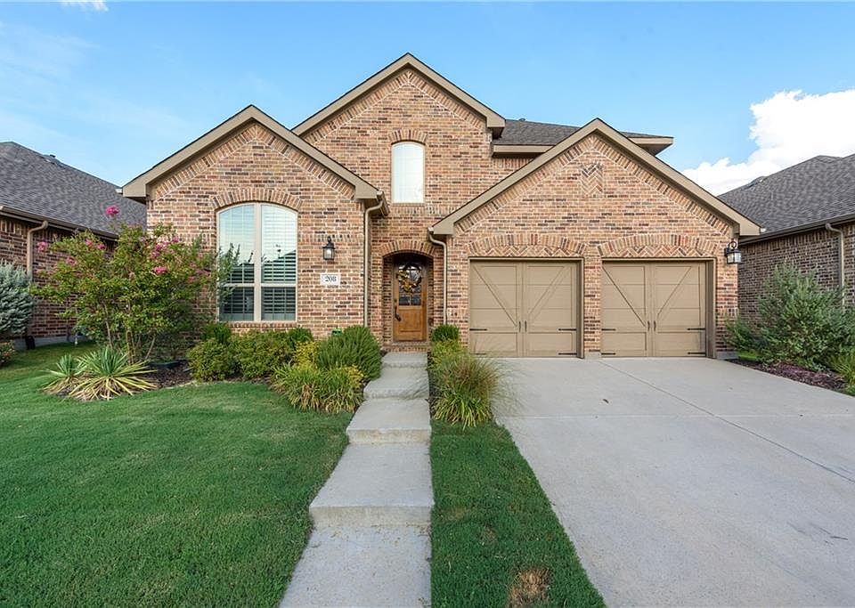 1st image of 208 Sunrise Dr