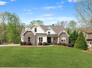 214 Dawson Manor Dr, Dawsonville, GA 30534