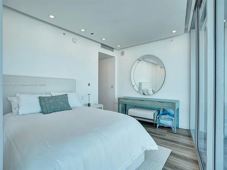 17001 Collins Ave #2308 — Photo 32