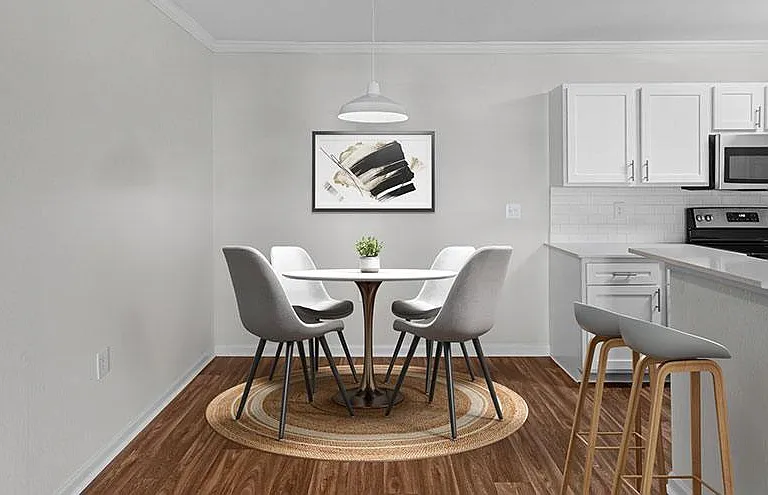 Stonecastle Apartment Homes — Photo 7