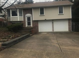 5304 Jacob Ln, Jefferson City, MO 65109