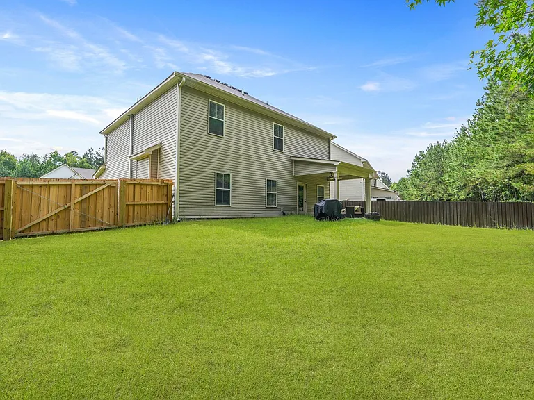 168 Green Paddock Cir — Photo 48