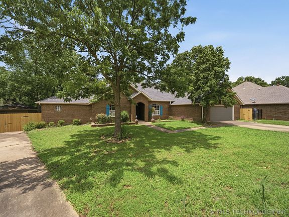 2nd image of 2503 Bacon Ct